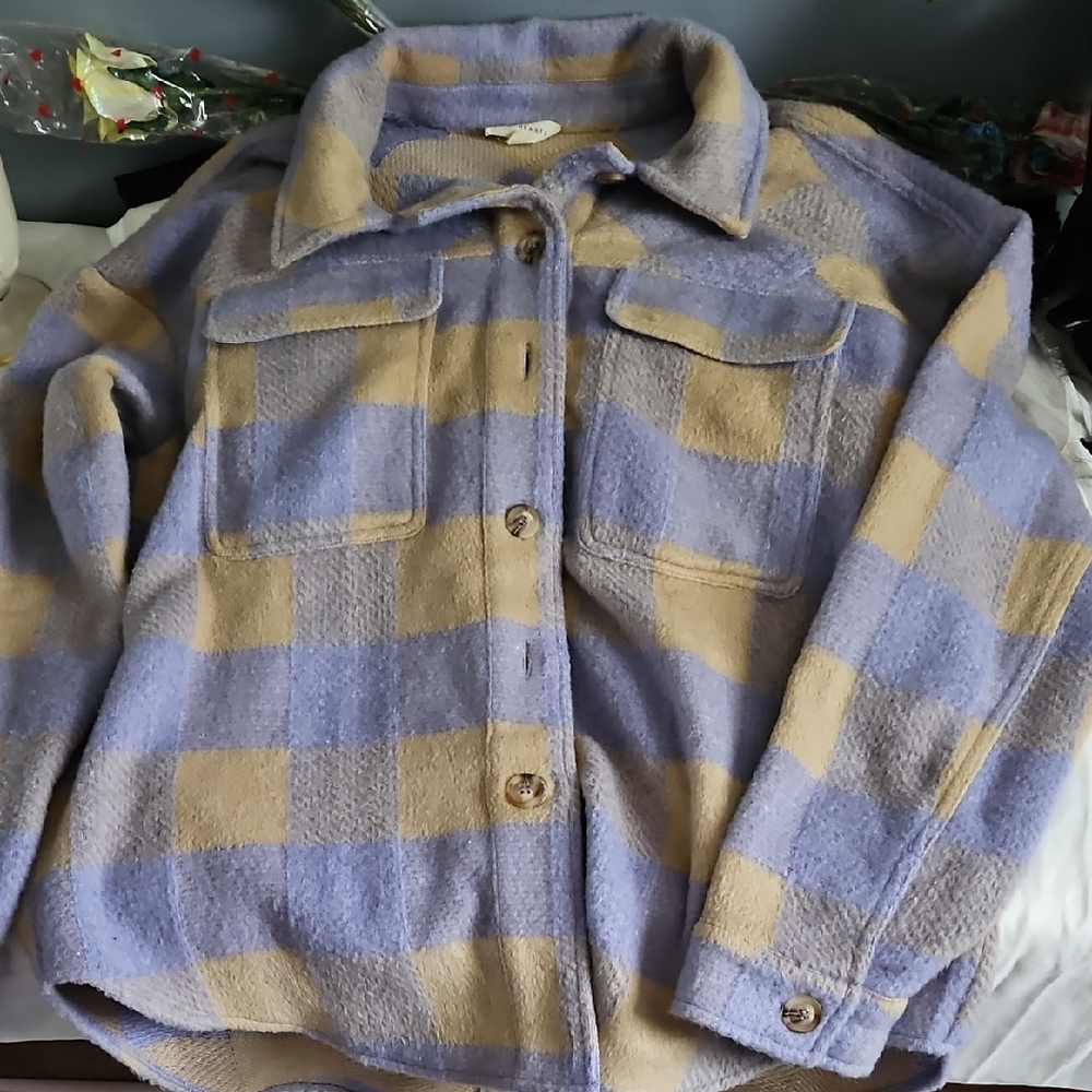 LA Hearts Woven Jacket in Lavender and Beige